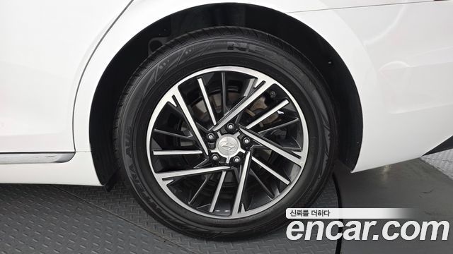 Hyundai Grandeur 2020 — photo 7