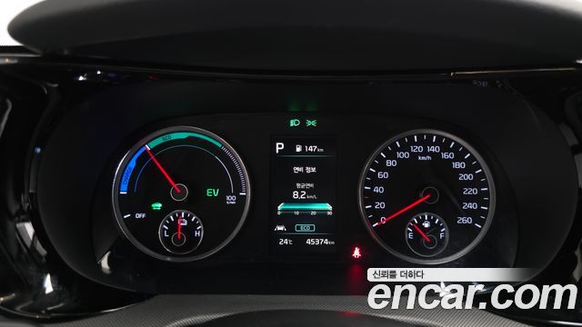 Kia K5 2023 — photo 11