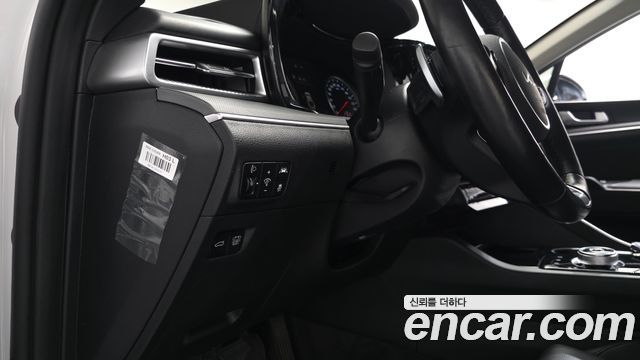 Kia K5 2023 — photo 30