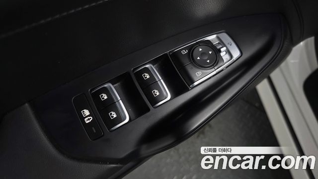 Kia K5 2023 — photo 34