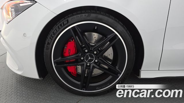Mercedes-Benz CLA-Class 2021 — photo 5