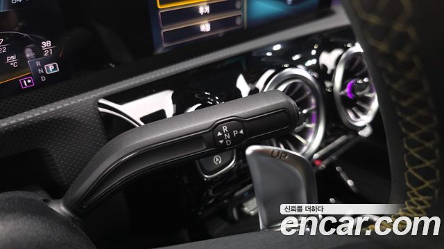 Mercedes-Benz CLA-Class 2021 — photo 12