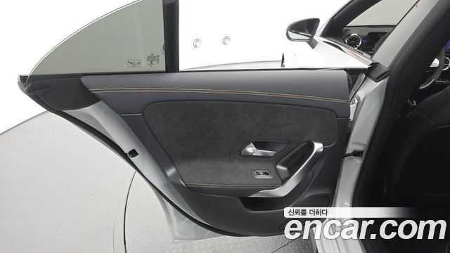 Mercedes-Benz CLA-Class 2021 — photo 15