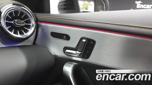 Mercedes-Benz CLA-Class 2021 — photo 28