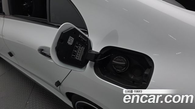 Mercedes-Benz CLA-Class 2021 — photo 38