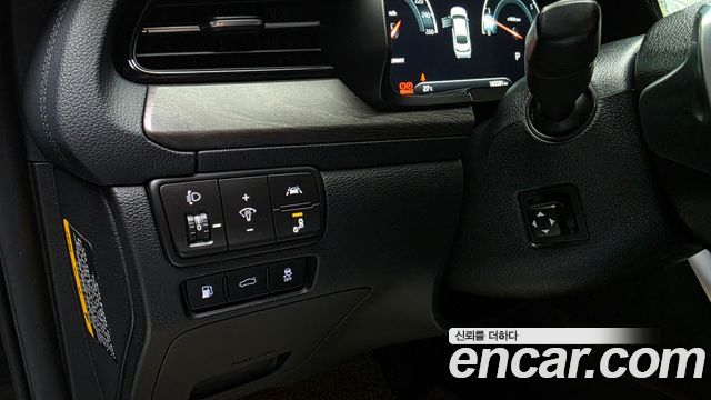 Kia K7 2020 — photo 23