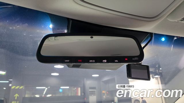 Kia K7 2020 — photo 24