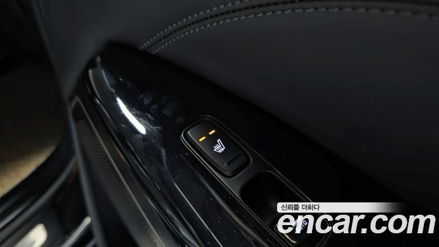Kia K7 2020 — photo 25