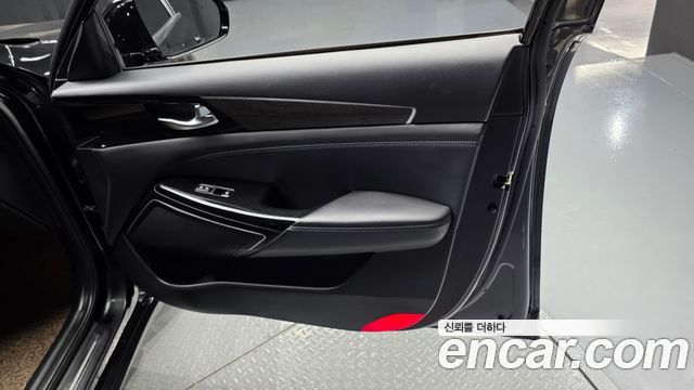 Kia K7 2020 — photo 14