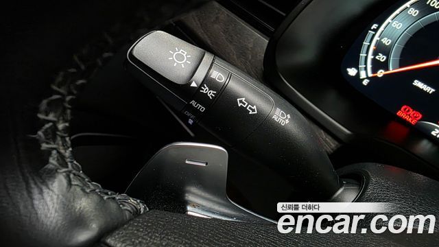 Kia K7 2020 — photo 34