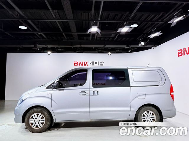 Hyundai Starex 2016 — photo 3