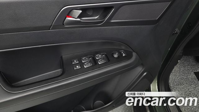 KG Mobility Rexton 2022 — photo 30