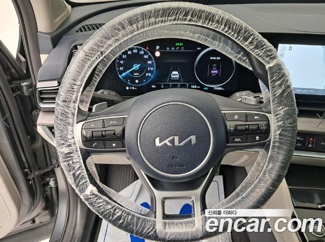 Kia Sportage 2023 — photo 7
