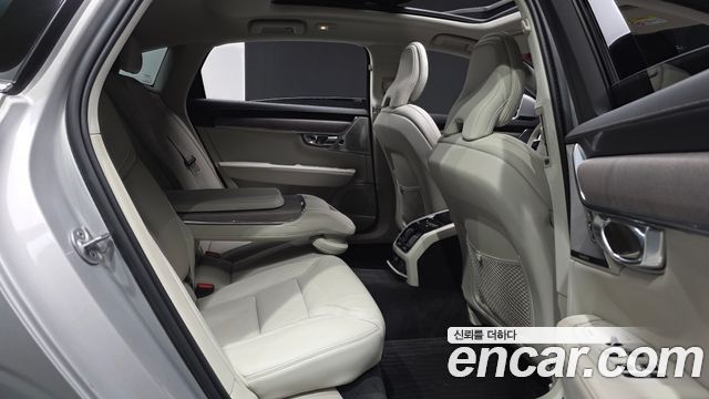 Volvo S90 2024 — photo 18