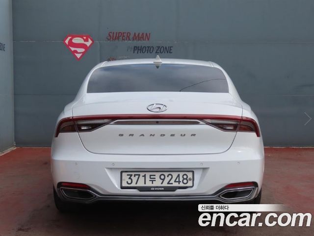 Hyundai Grandeur 2022 — photo 4
