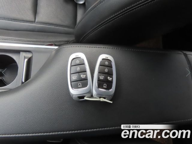 Hyundai Grandeur 2022 — photo 18