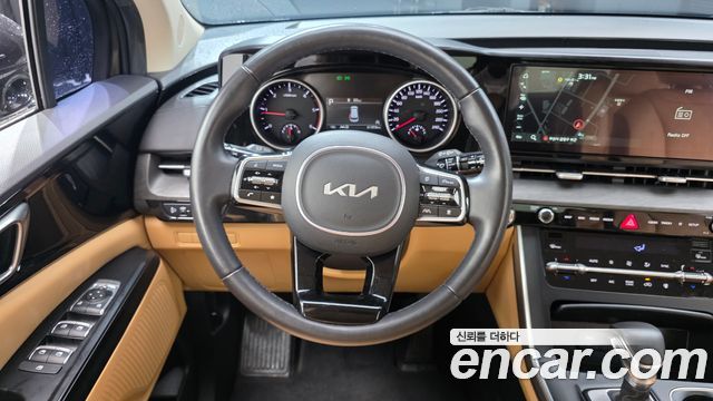 Kia Canival 2023 — photo 19