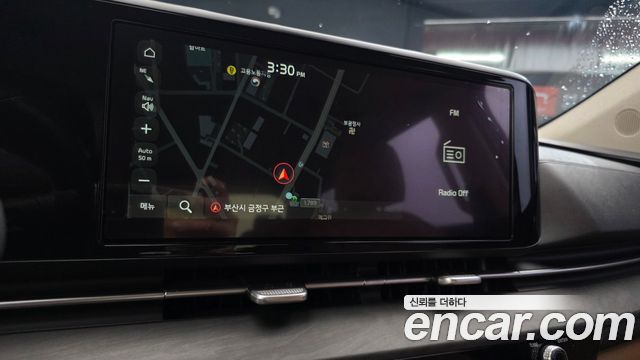 Kia Canival 2023 — photo 22