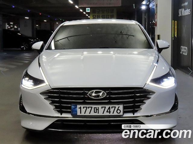 Hyundai Sonata 2023 — photo 2