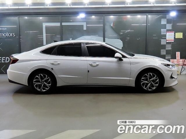 Hyundai Sonata 2023 — photo 3