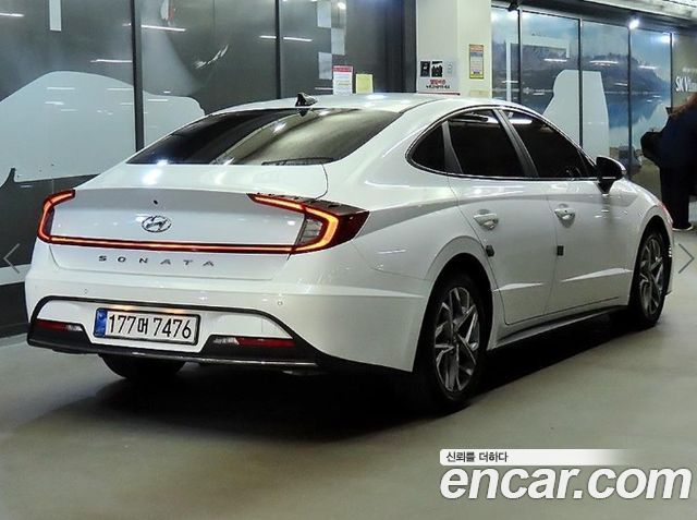 Hyundai Sonata 2023 — photo 4