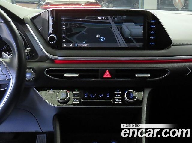 Hyundai Sonata 2023 — photo 11