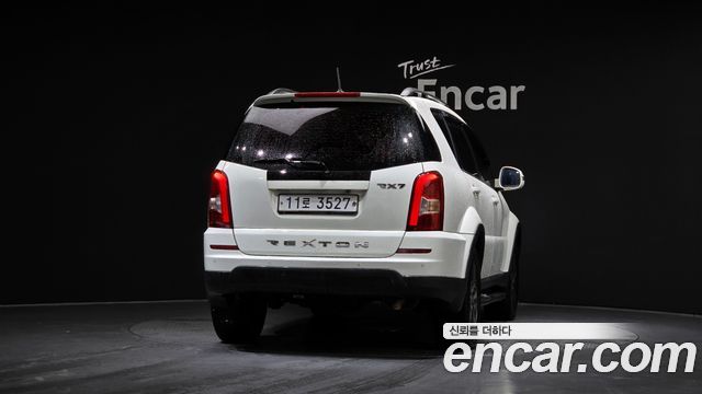 KG Mobility Rexton 2015 — photo 4