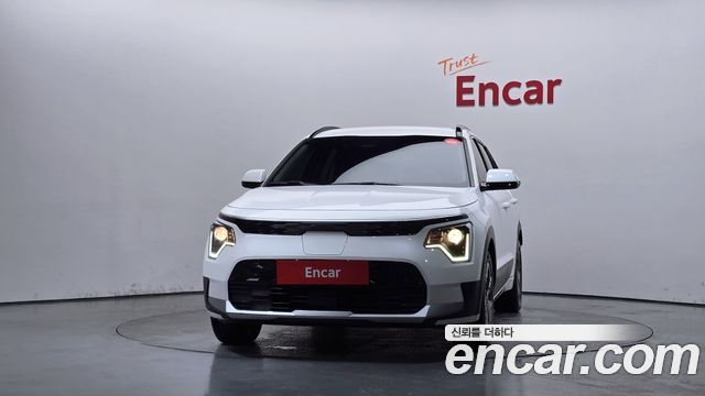Kia Niro 2023 — photo 3