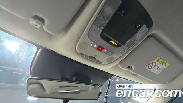 Kia Niro 2023 — photo 25