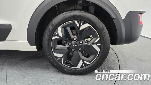 Kia Niro 2023 — photo 7