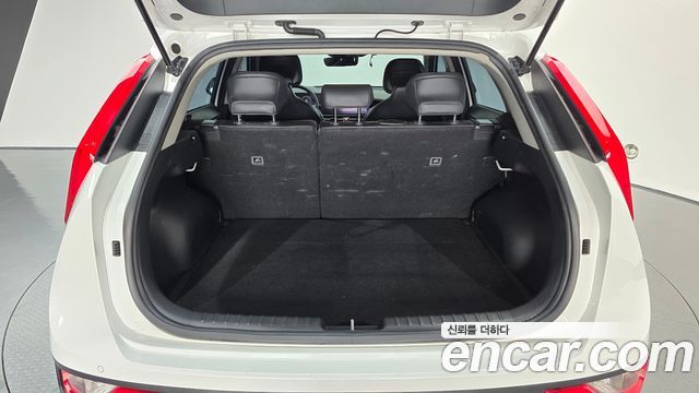 Kia Niro 2023 — photo 29