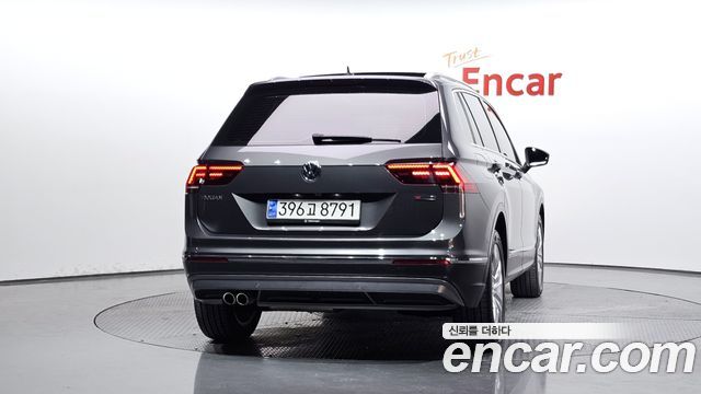 Volkswagen Tiguan 2020 — photo 4