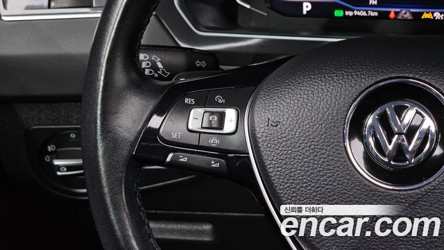 Volkswagen Tiguan 2020 — photo 21
