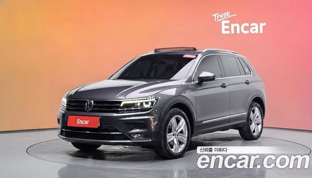 Volkswagen Tiguan 2020 — photo 1