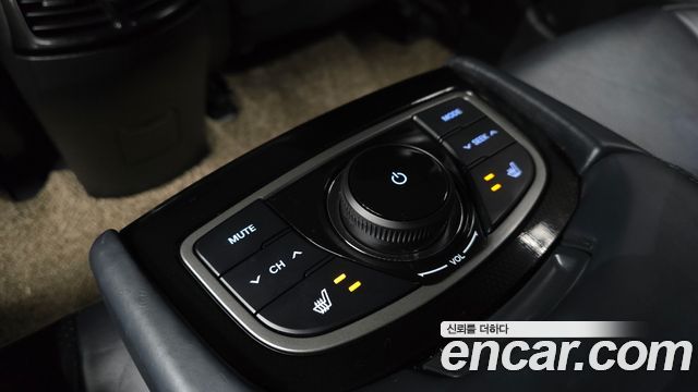 Hyundai Grandeur 2016 — photo 18