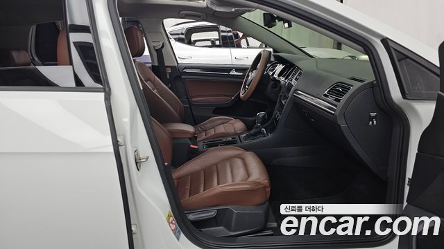 Volkswagen Golf 2015 — photo 11