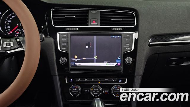 Volkswagen Golf 2015 — photo 14