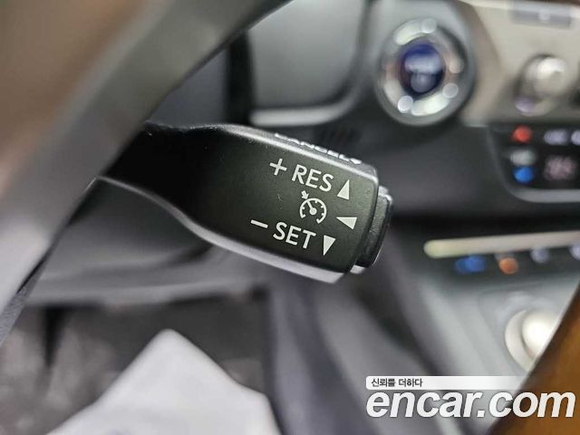 Lexus ES 2014 — photo 16