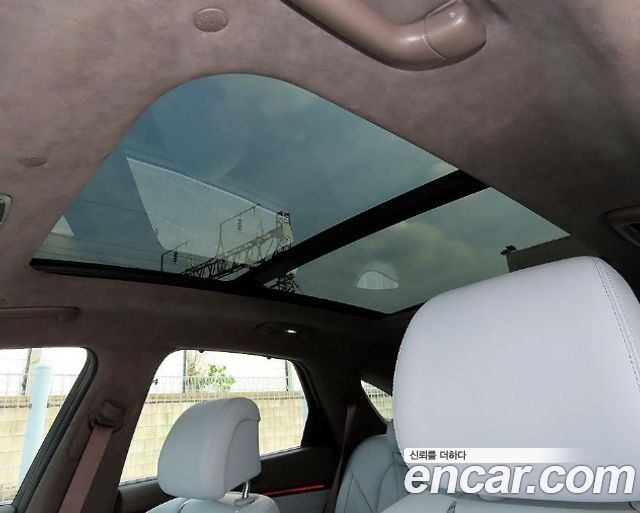 Genesis GV70 2025 — photo 20
