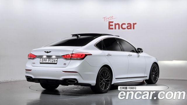 Genesis G80 2018 — photo 2
