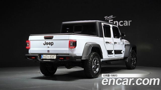 Jeep Gladiator 2022 — photo 2