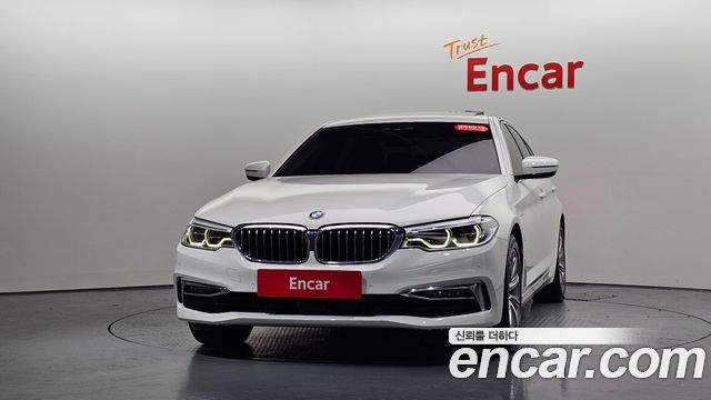 BMW 5-Series 2020 — photo 3