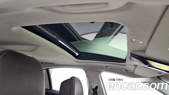 BMW 5-Series 2020 — photo 24