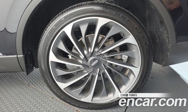 Lincoln Aviator 2021 — photo 7