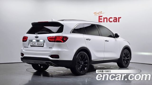 Kia Sorento 2019 — photo 2