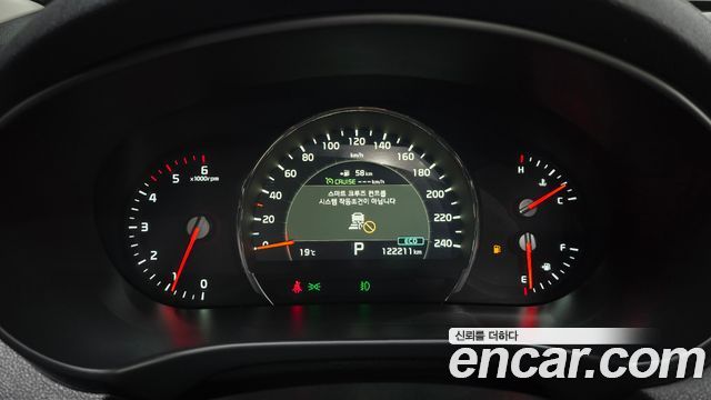 Kia Sorento 2019 — photo 11