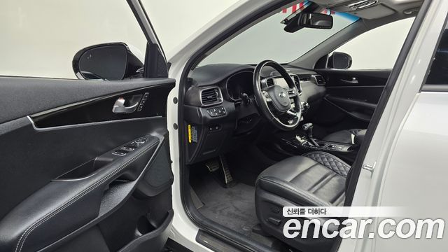 Kia Sorento 2019 — photo 13