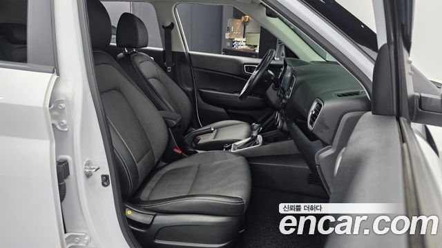 Hyundai Venue 2020 — photo 17