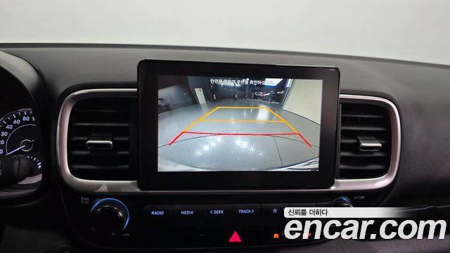 Hyundai Venue 2020 — photo 21