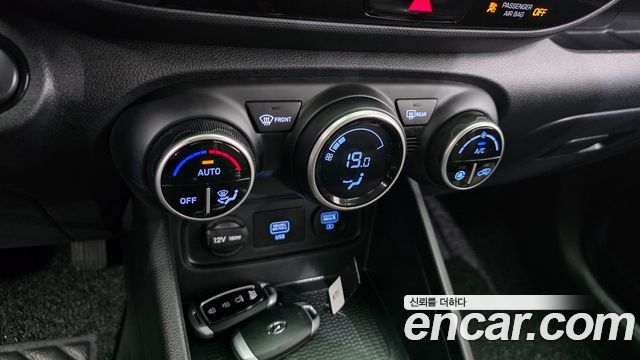 Hyundai Venue 2020 — photo 23